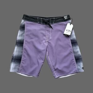 Billabong Rogue Pro 20" Boardshorts Faded Purple 31 NWT